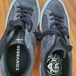 Converse One Star Size 7. Never Worn